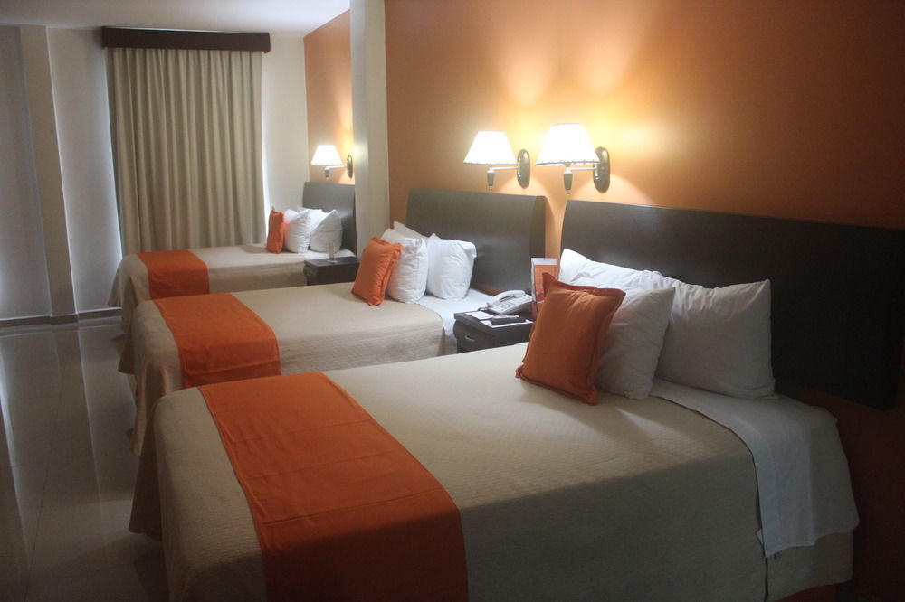 Hotel Baez Paraiso Luaran gambar